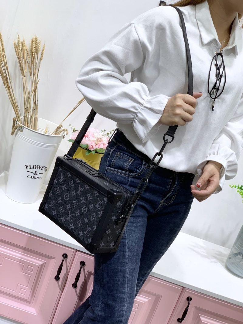 Designer Bag. 99 Percent Off